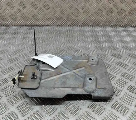 Battery box tray