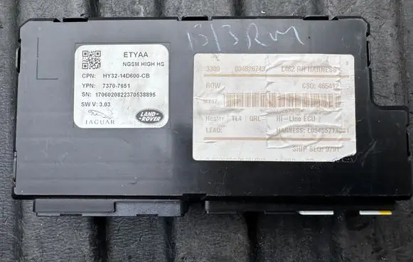 Land Rover Discovery 5 Seat control module HY3214D600CB 73707651 004826743