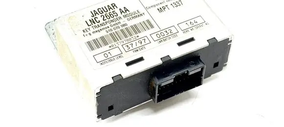 Jaguar XJ X308 Door central lock control unit/module LNC2665AA