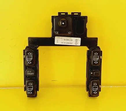 Mercedes-Benz E W210 Electric window control switch 2108214151