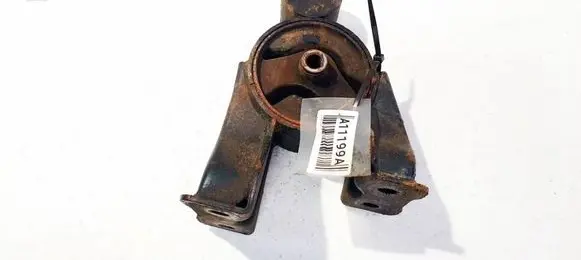 KIA Ceed Engine mount bracket 