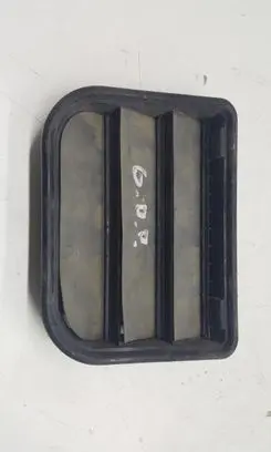 Volvo S60 Quarter panel pressure vent 
