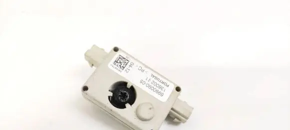 BMW 3 E90 E91 Antenna control unit 699009005 6990090-05
