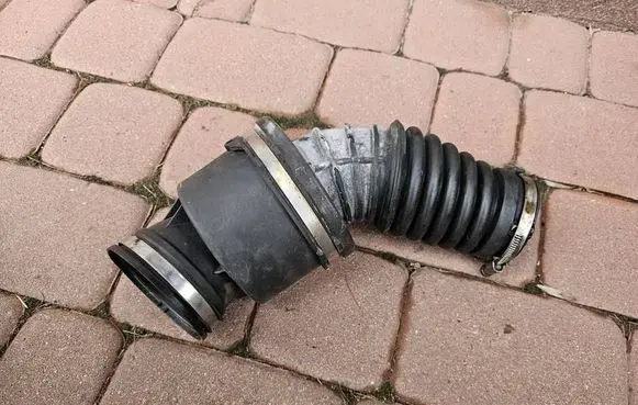 Opel Zafira C Air intake duct part 1108536S01 1108402S01