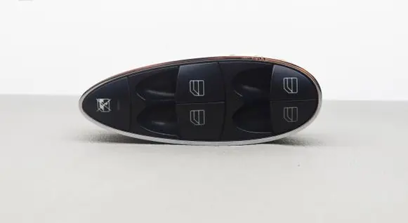 Mercedes-Benz E W211 Electric window control switch A2118219951