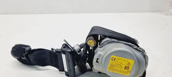 Alfa Romeo Giulia Front seatbelt 156116090 156139386