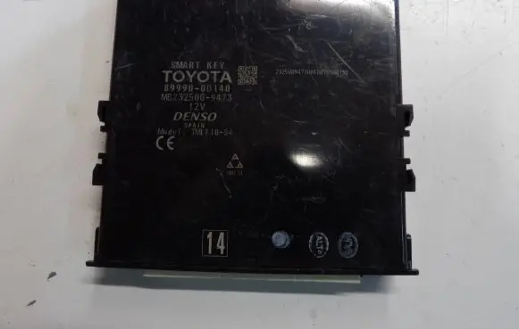 Toyota Yaris Other control units/modules 899900D140 MB2325009473