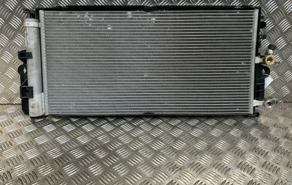 Volvo XC60 A/C cooling radiator (condenser) 32224824 31686539