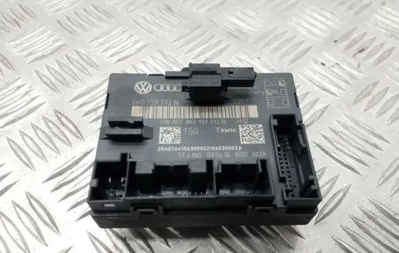Audi A4 S4 B8 8K Door central lock control unit/module 8K0959792N