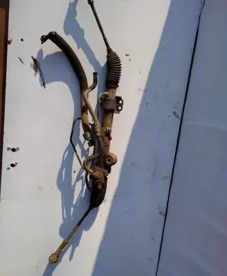 Nissan Almera Tino Steering rack 490014U220