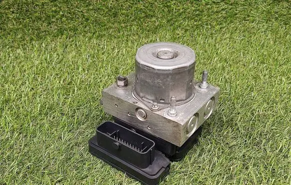Ford Transit ABS Pump BK212C405AF 0265956061 14012422974