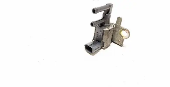 Subaru Impreza II Turbo solenoid valve K5T48376 1Y19