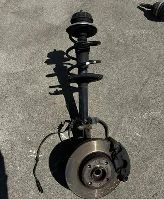Dacia Sandero II Front wheel hub spindle knuckle 