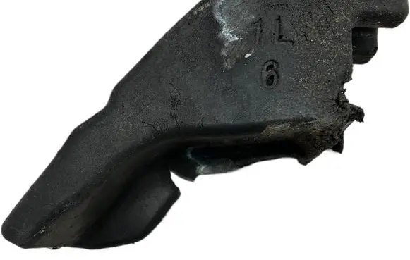 Toyota Prius (XW50) Fender foam support/seal 5315447010