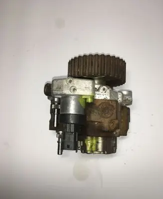 Suzuki Grand Vitara II Fuel injection high pressure pump 0445010087 8200659766 928400675