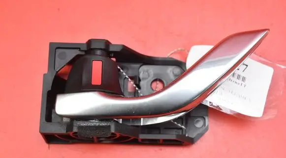 Mazda 6 Front door interior handle KD53T8315
