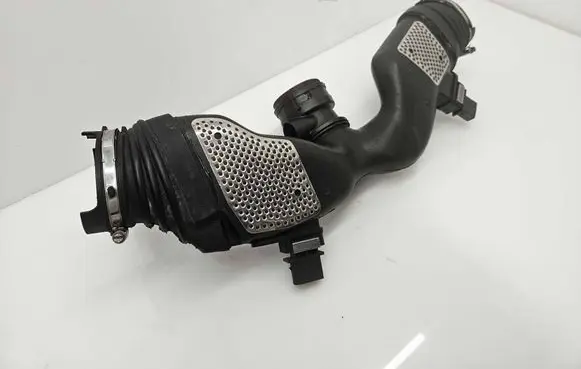 Mercedes-Benz ML W164 Turbo air intake inlet pipe/hose A6420908237