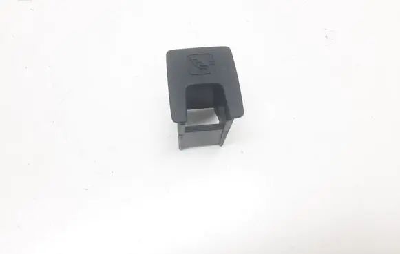 Volkswagen PASSAT B8 ISOFIX cover 3G0887187