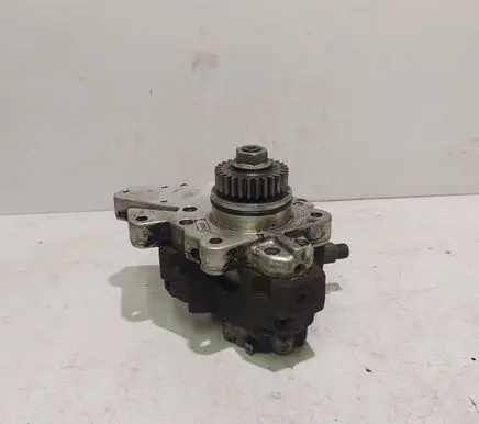 Renault Trafic II (X83) Fuel injection high pressure pump 0445010099