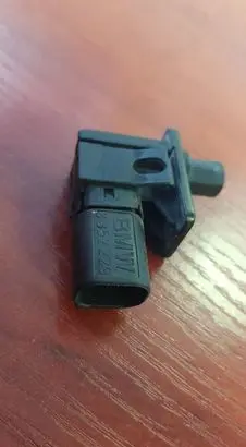 BMW 3 E46 Bonnet alarm switch sensor 8352229