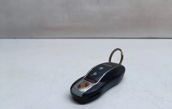 Porsche Cayenne (92A) Ignition key/card 