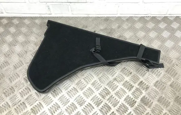 Lexus CT 200H Trunk/boot lower side trim panel 5849076010