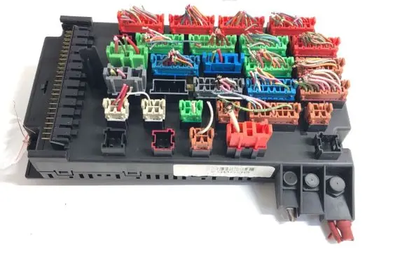 Mercedes-Benz ML W163 Fuse box set 1635450005