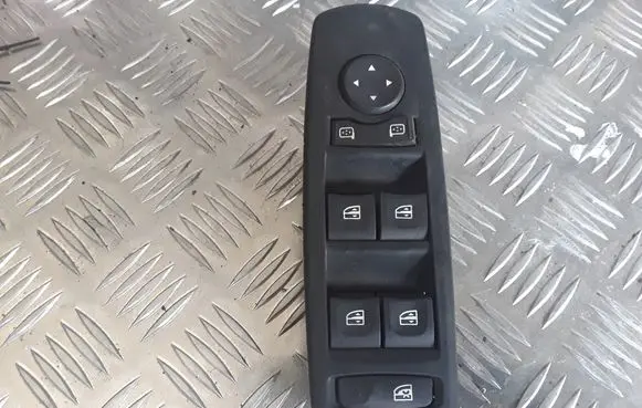 Renault Laguna III Other devices 809610007R