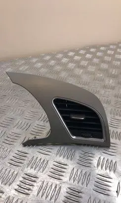 Audi A5 8T 8F Dashboard side air vent grill/cover trim 8T2820902