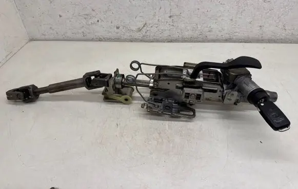 Volkswagen Polo IV 9N3 Steering wheel axle 6Q1419501BJ