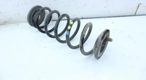 Volkswagen Golf Plus Rear coil spring