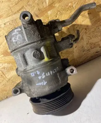 Volkswagen PASSAT B6 Air conditioning (A/C) compressor (pump) 5N2820803 057851118B4 R13421701P