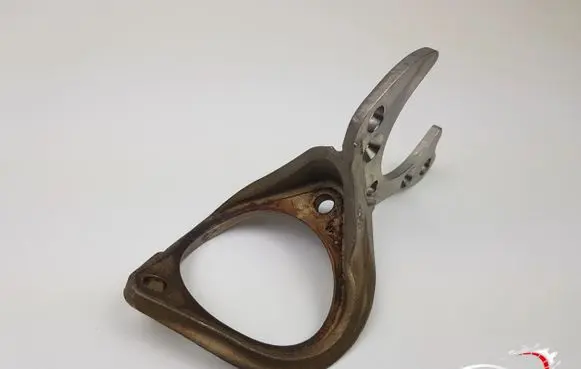 BMW 7 G70 Hood Support Bracket (s) 8691570