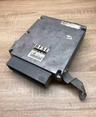 Mazda Premacy Engine control unit/module ECU RF5E18881C RF5E