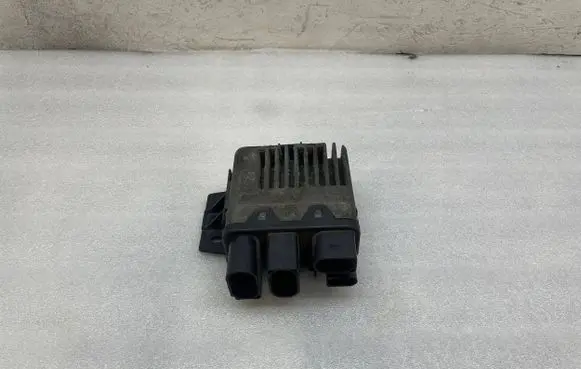 Volkswagen Multivan T5 Coolant fan relay 7H0959507