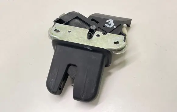 Audi A8 S8 D3 4E Tailgate/trunk/boot lock/catch/latch 4F5827505D