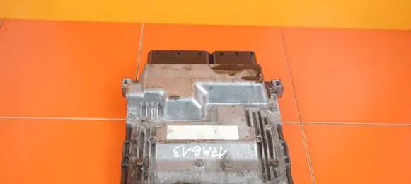 Mercedes-Benz C W204 Engine control unit/module A2711500391 271820