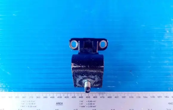 Volkswagen Golf Plus Loading door upper hinge 