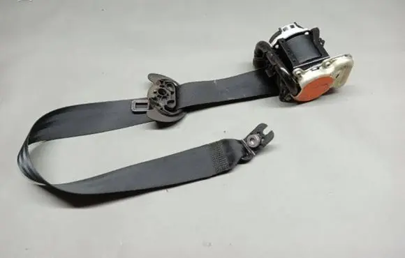 Skoda Superb B8 (3V) Front seatbelt
