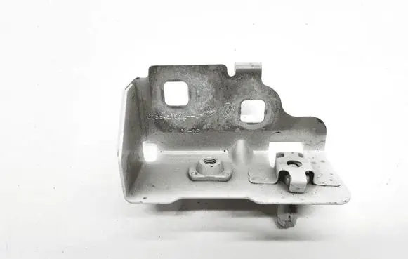 Renault Zoe Fender mounting bracket 625B43182R