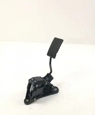 Honda CR-V Accelerator throttle pedal 31303J20