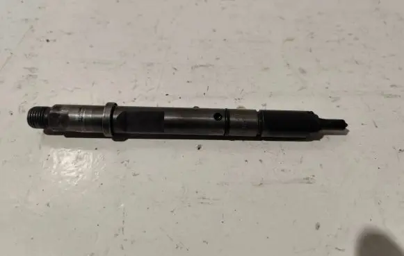 Audi A4 S4 B6 8E 8H Fuel injector 059130201A