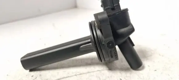 Volvo S40, V40 Turbo solenoid valve 08631288