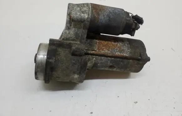 KIA Sorento Starter motor 361004A000 TM000A23601