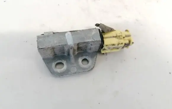 Nissan X-Trail T30 Airbag deployment crash/impact sensor