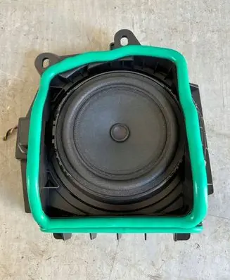 BMW 3 G20 G21 High frequency speaker in the rear doors 