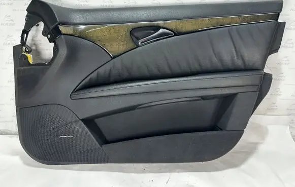 Mercedes-Benz E W211 Front door card panel trim a2117270214