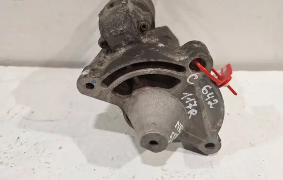 Peugeot 307 Starter motor D7E16