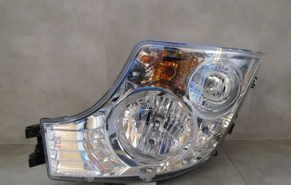 Mercedes-Benz SL R230 Headlight/headlamp A9608200439 810202 10017169