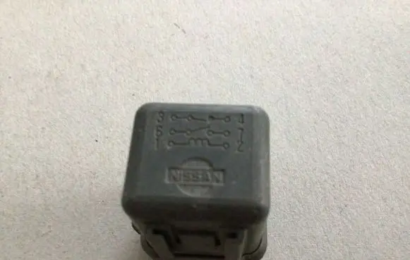 Ford Maverick Other relay 25230C9961